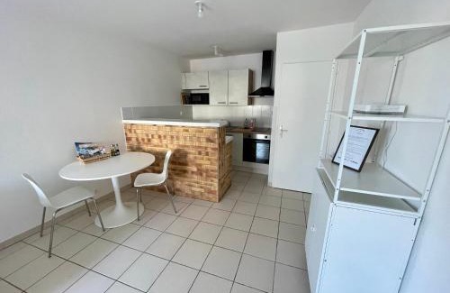 Lamballe Apartment | Vaste studio résidence du haras