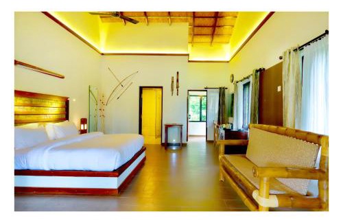 Kalloor House | Vayal Veedu - Luxury Farm Villas by the woods