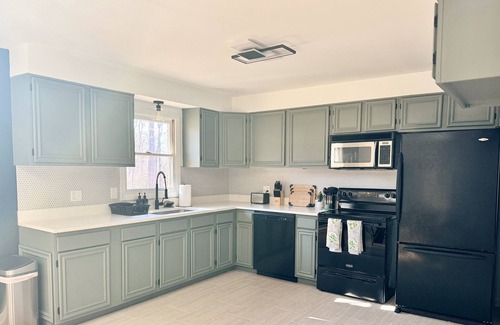 Millville House | Veda Vista - A Rustic Modern Home 10 min from Harpers Ferry National Park