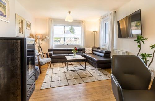 Velden am Worther See Apartment | Velden - Spacious Appartment in a Villa right in the center with private parking