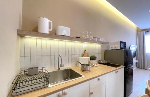 Ban Phan Thom Apartment | Vélin Khaosan - 3rd Floor apartment with 2Bedrooms
