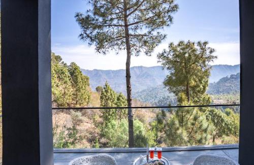 Kasauli Hotel | Velmore Kasauli Operated by Royal Orchid Hotel Ltd.