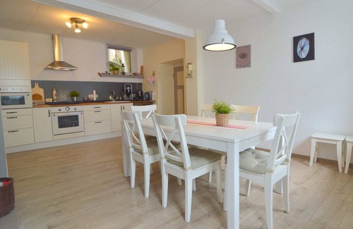 Muerlenbach House | Veltenhaus: Historic Retreat