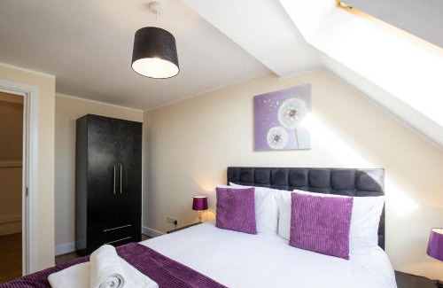 Hoddesdon Apartment | Velvet 2-bedroom apartment, Clockhouse, Hoddesdon