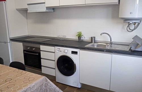 Viana Apartment | Ven y desconecta!