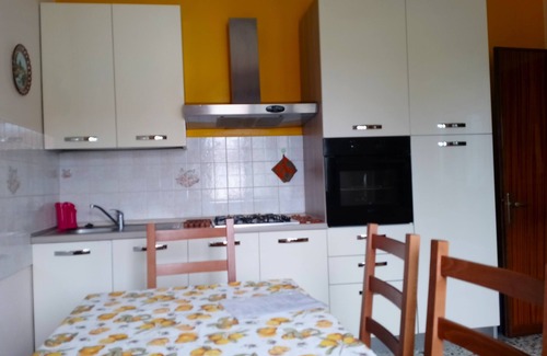 Brugine Apartment | Veneto house with garden