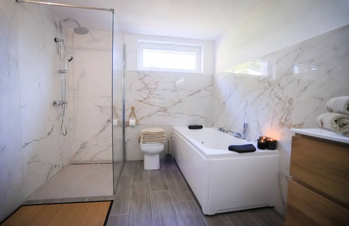Cessenaz Apartment | Venez Chez Vous Appartement Aux Premières Loges