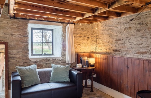 Ventry Cottage | Ventry Farm - Rainbow Cottage