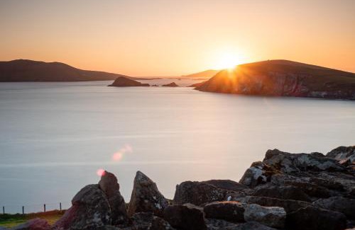 Ventry House | Ventry Farm - Seaside Cottage by Trident Holiday Homes