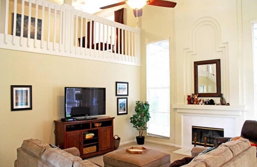 Ventura House | Ventura Cove Holiday Home
