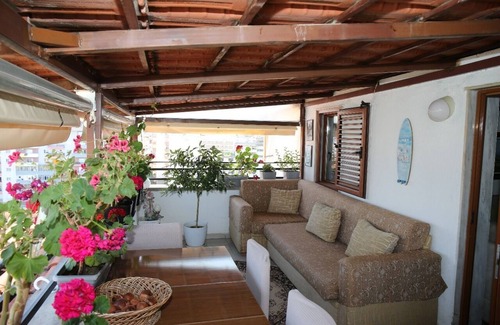 Pogradec Apartment | Veranda
