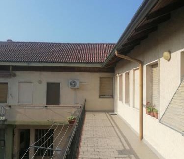 Borgo Vercelli Apartment | Vercelli suite