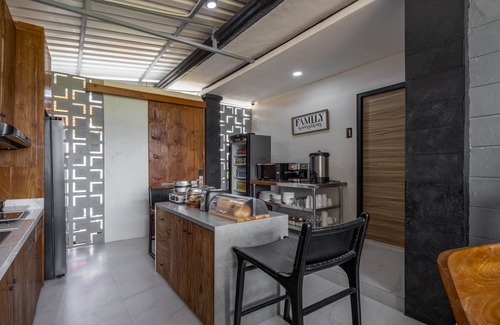 Denpasar Timur Apartment | Verdant Bali Sekar Sari Sanur Bali Deluxe Studio Apt