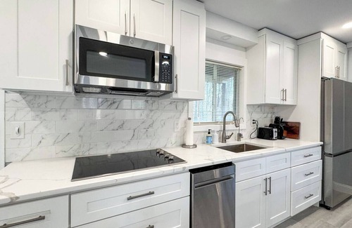 East Haven  Rutland County House | Vermont Retreat–Near Downtown & Killington