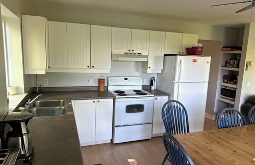 Huntsville Cottage | Vernon Shores Haven