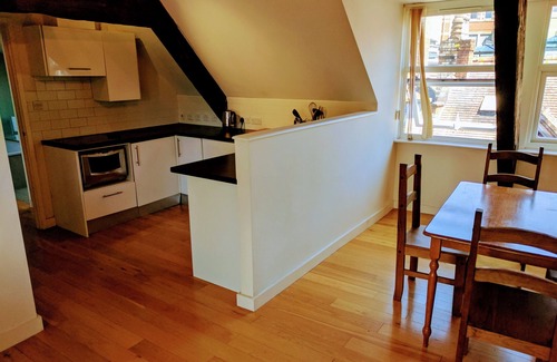 Bristol Old City Apartment | Very Central Loft Apartment - Self Checkin