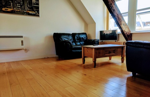 Bristol Old City Apartment | Very Central Loft Apartment - Self Checkin