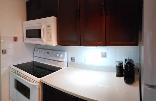 Ottawa Division Bed & Breakfast | Very clean and Zen