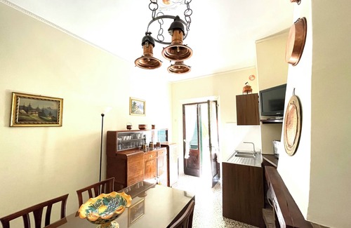 Monteroni d'Arbia Apartment | Very large apartment in historic building from the late 1700s with billiard room.