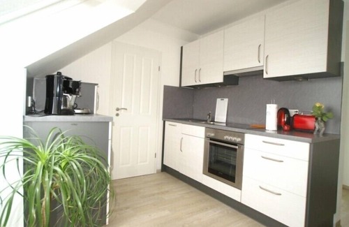 Norddeich Apartment | Very light, friendly apartment for 2 to 4 people with WiFi