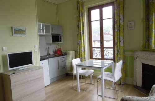 Aix-les-Bains City Center Apartment | Very nice 20m2 studio in the center of Aix les Bains