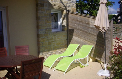 Binic Apartment | very nice apartment located in DRC superb sea view house