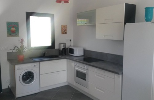 Vallon-Pont-d'Arc Cottage | VERY NICE GITE CLASS 3 * CLIM FOR 6 PEOPLE CENTER VALLON PONT D'ARC
