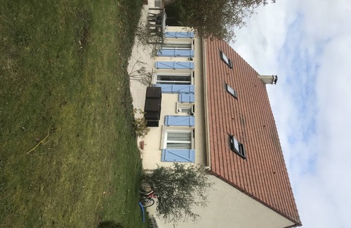 Prunay-en-Yvelines House | VERY NICE HOME OF 2 ROOMS FOR 6 ERSONNES