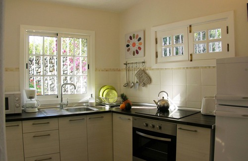La Orotava Cottage | Very Private Cottage In Avocado Plantation near Bollullo Beach