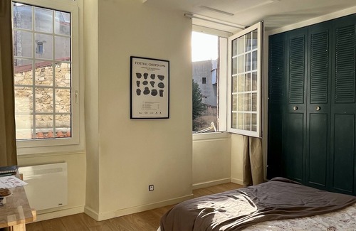 Baille Apartment | Very quiet 2-room apartment in the heart of Marseille (5th)
