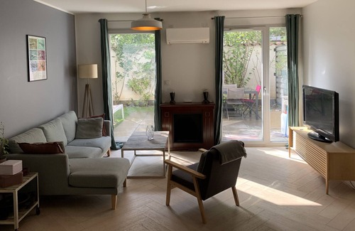 3rd Arrondissement Apartment | Very quiet apartment with south garden Lyon Monplaisir district