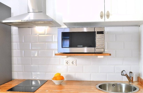 Alicante City Centre Apartment | Very sunny terrace in 1 bedroom apartment
