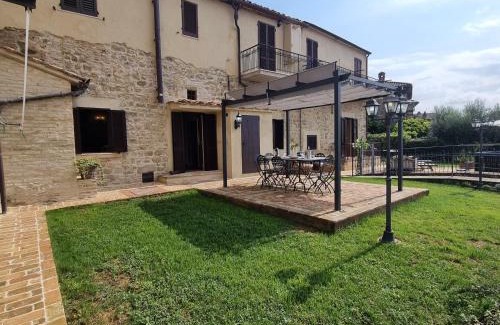 Civitella Benazzone Apartment | Vesionica Holiday House