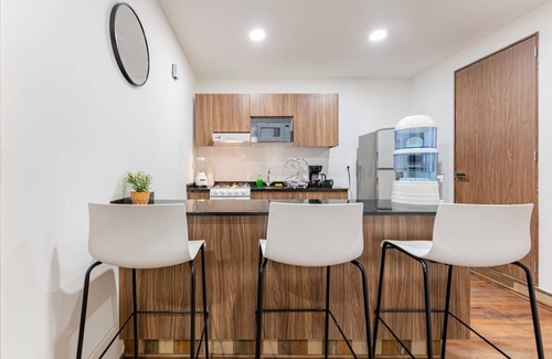 Doctores Apartment | VH |Departamento en planta baja+Patio and Parking|68