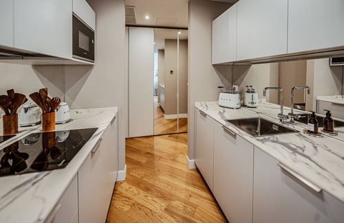 Zona Risorgimento Apartment | Via Melzo Junior Suite