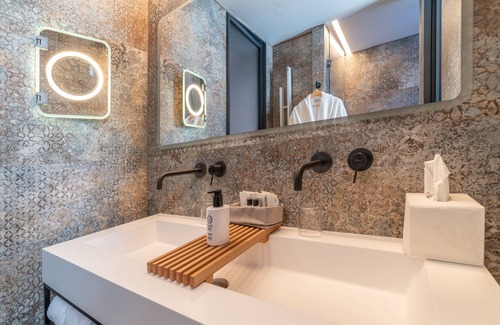 Porciano Hotel | Via Roma 33 Tuscany Boutique Hotel & Spa - Adults Only