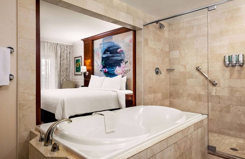 Westbury Hotel | Viana Hotel and Spa, Trademark Collection by Wyndham