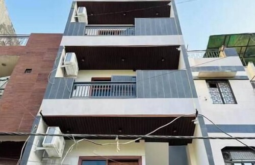 Delhi Cantonment Apartment | VIBE by Prahar Homes