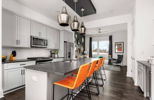 Nashville House | Vibehaus - Walkable Condo in East + 4 miles to Broadway