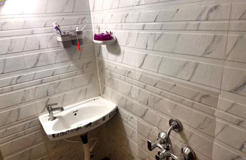 SR Nagar House | Vibes stay in