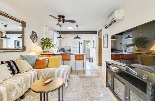 Patagonia Apartment | Vibrant 'Casa Paloma' w/Patio - Near Vineyards!