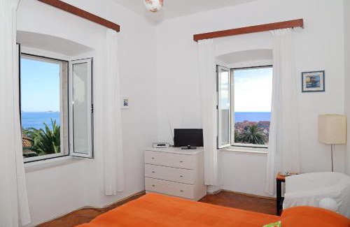 Pile Apartment | Vicina Summer Apartments