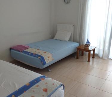 Neos Marmaras Apartment | Vicky's house