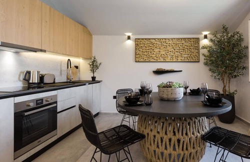 Assos Apartment | VICKY'S VIEW. The best location in Assos!