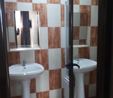 Cornu House | Victoria 1