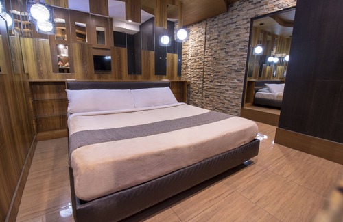 Malabon Hotel | Victoria Court Malabon