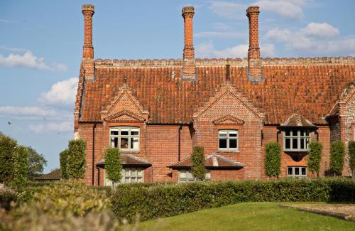 Holkham Hotel | Victoria