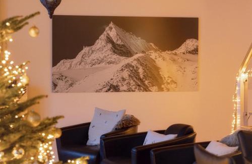 Saas-Fee Apartment | Victoria's Home - luxurious penthouse