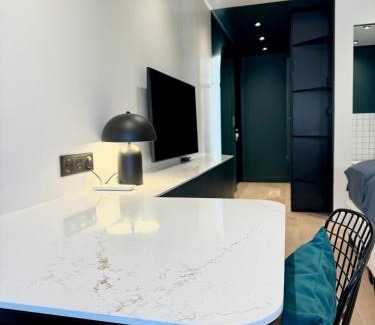 Biarritz Apartment | Victoria Surf Studio d'Architecte