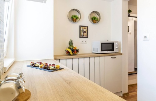 Bucharest City-Centre Apartment | Victoriei by MRG Apartments